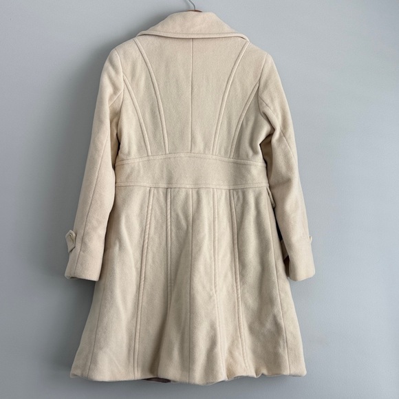 Kenneth Cole Cream Pea Coat with Button Accents Size 8 - Picture 3 of 8